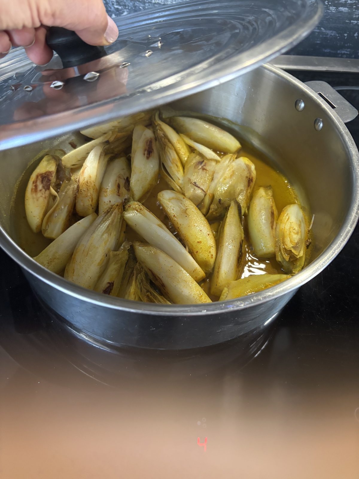 Photo de la recette : Endives braisées au curry et à l'orange