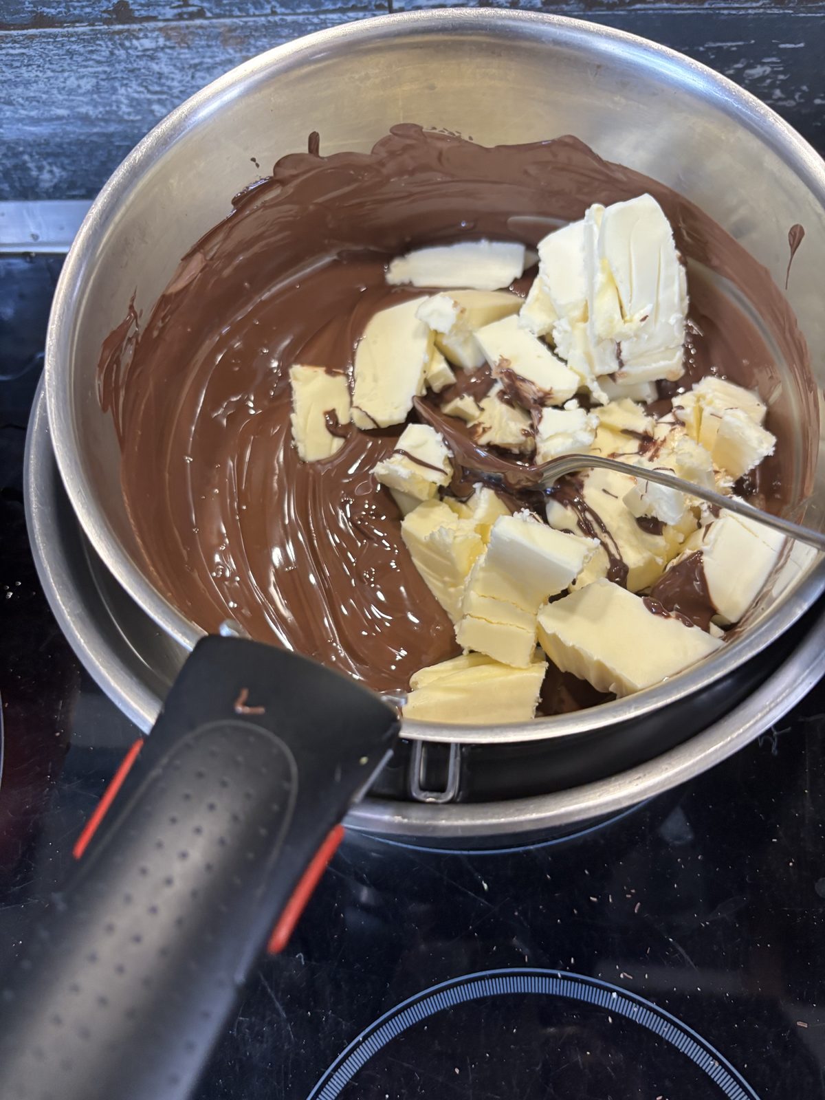 Étape 1 : Gâteau de petits lus à la mousse chocolat
